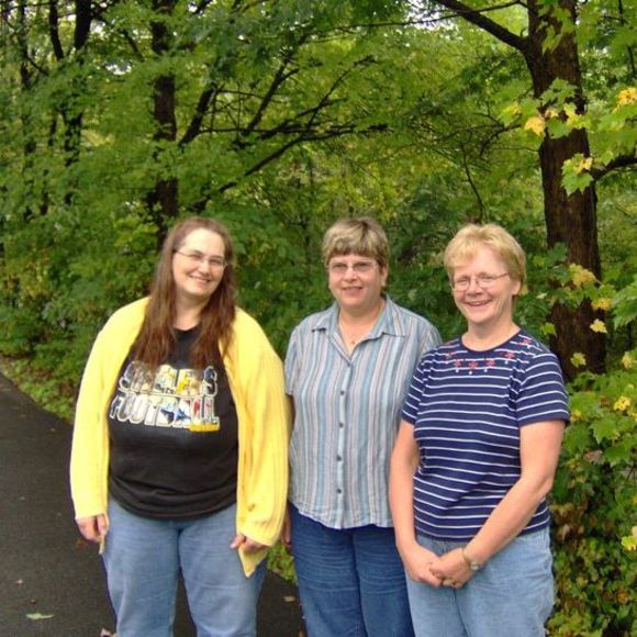 Meet your Posher, Ruth - Picture 1 of 1